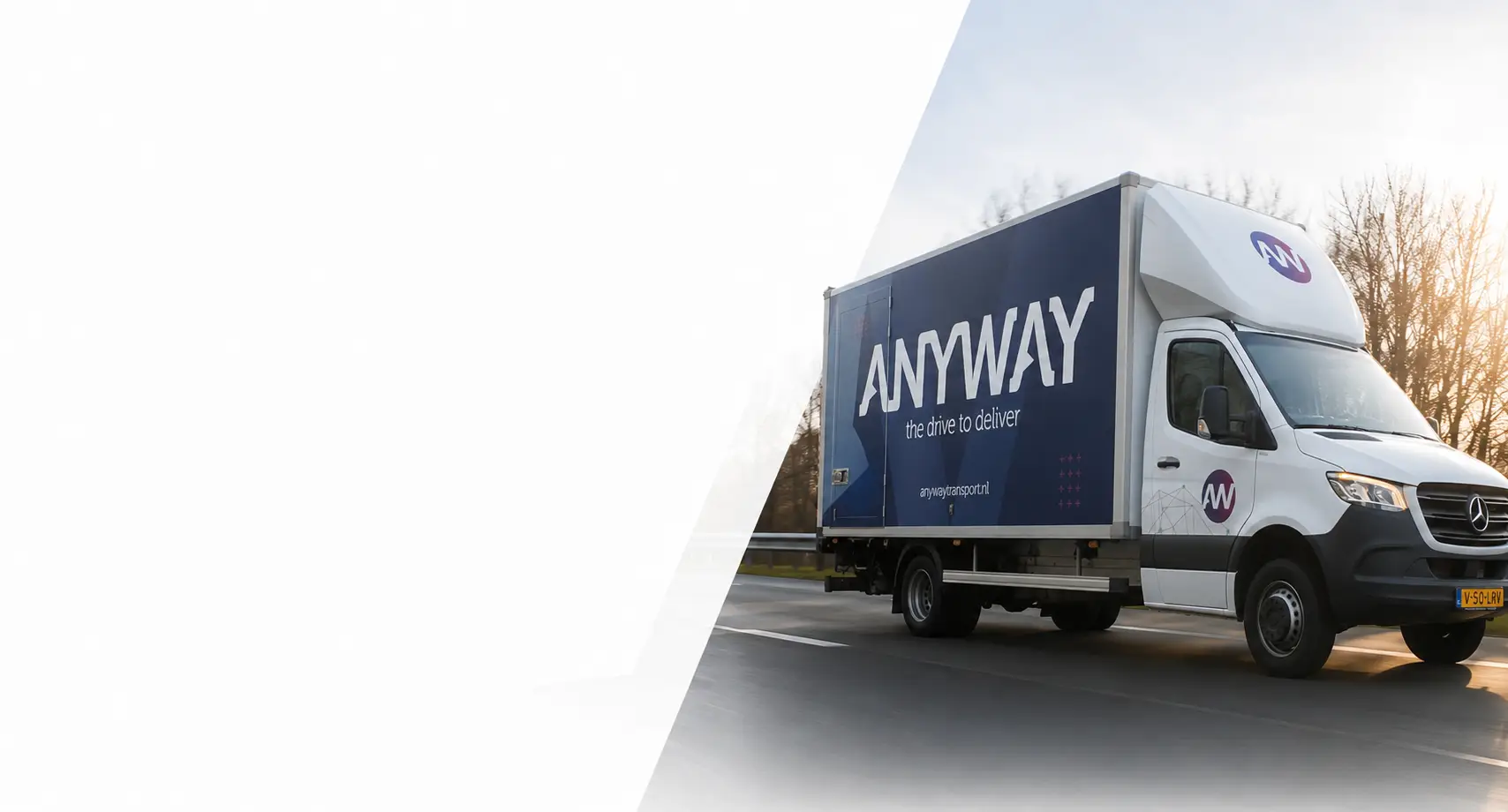 Anyway-bakwagen op de snelweg